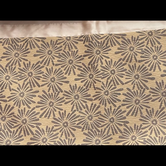 Tara Jarmon dress and wrap. Prom or Wedding ready - Picture 8 of 9